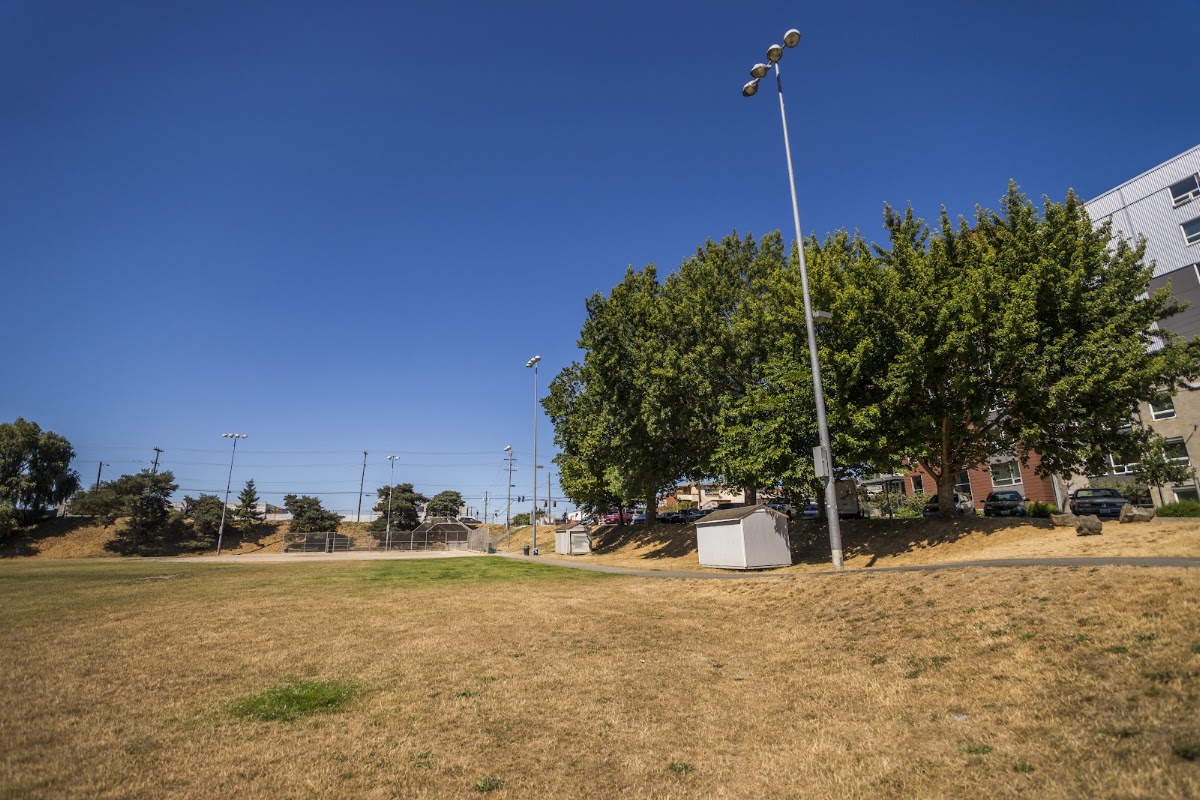 Interbay Athletic Complex - Photo 3