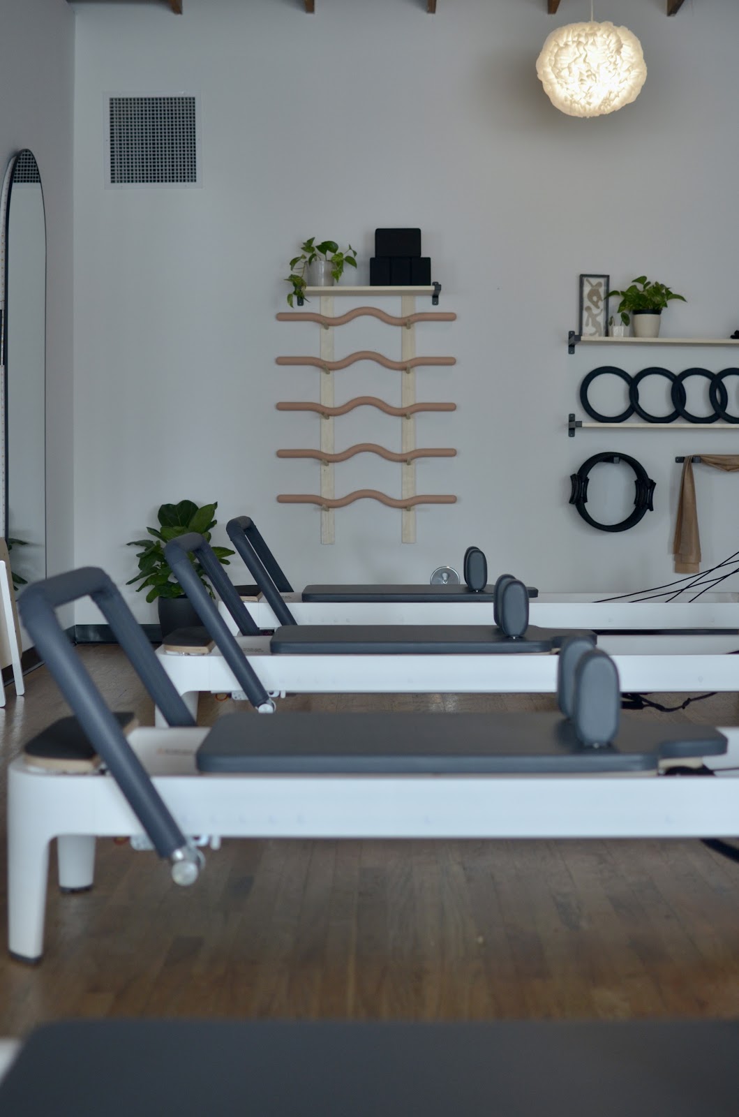 Internal Pilates - Photo 1