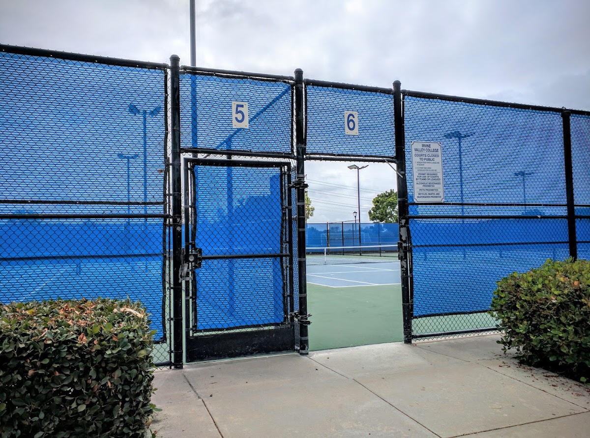 Irvine Valley College Tennis Courts - Photo 2