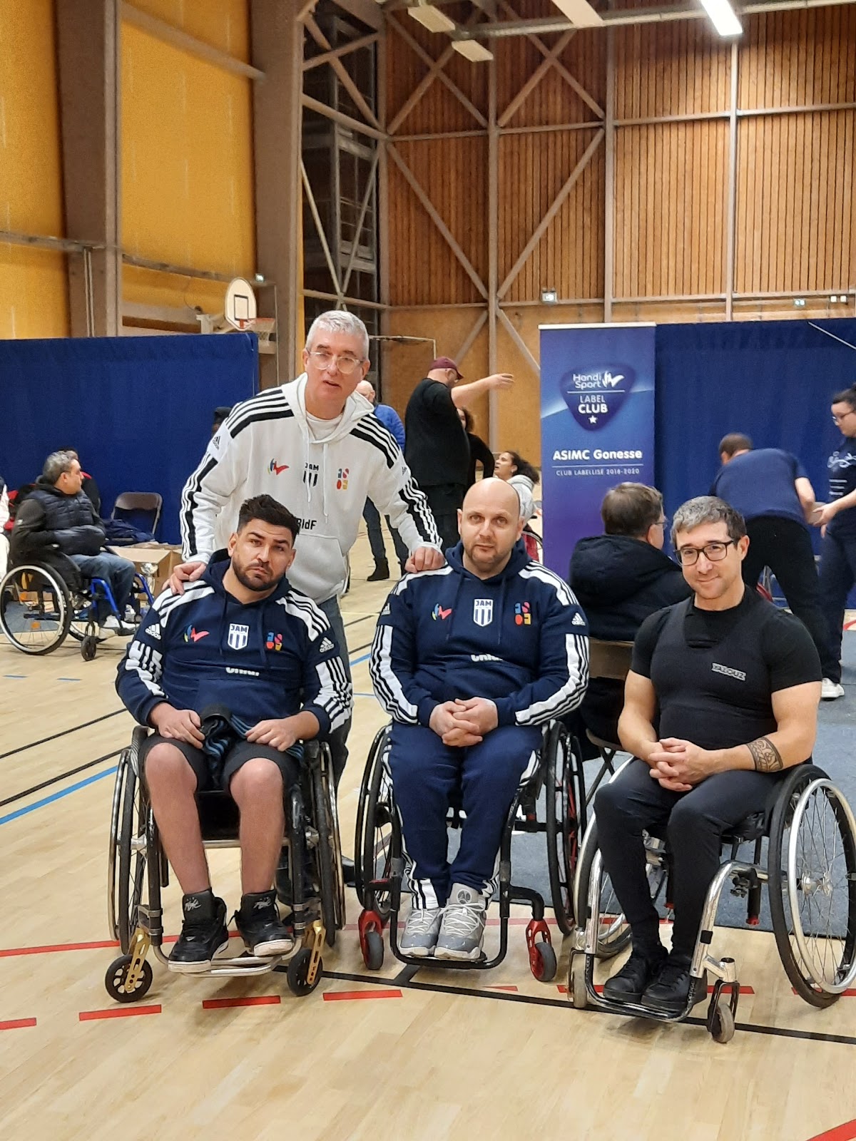 JAM (Jeunesse Athlétique de Montrouge) - Photo 3