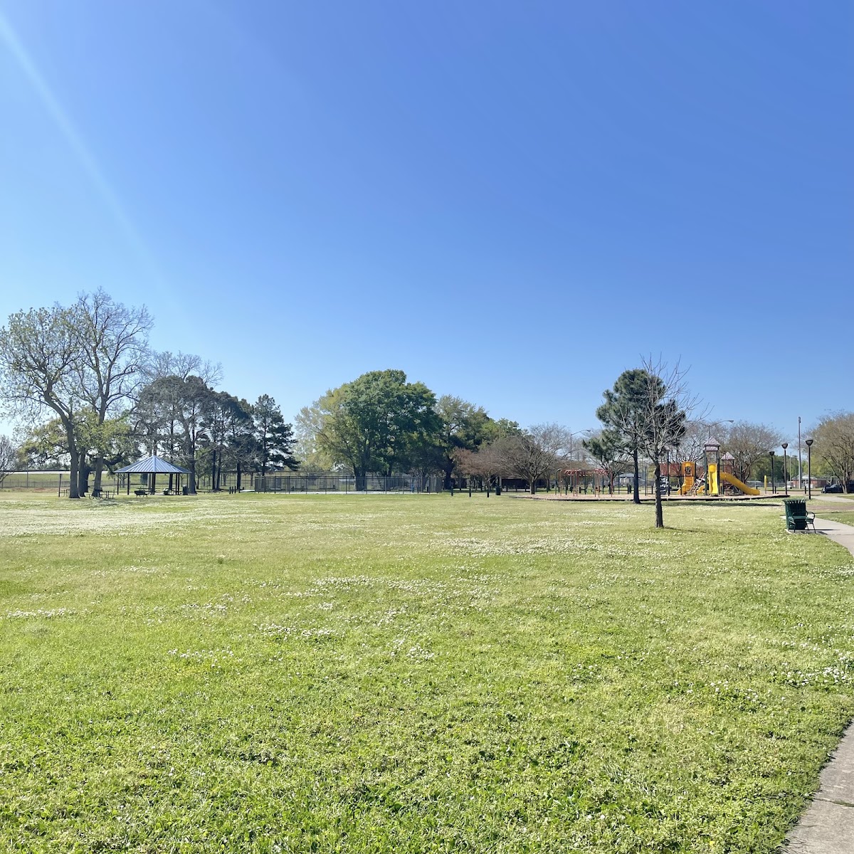 James M. Seals Community Center - Photo 1