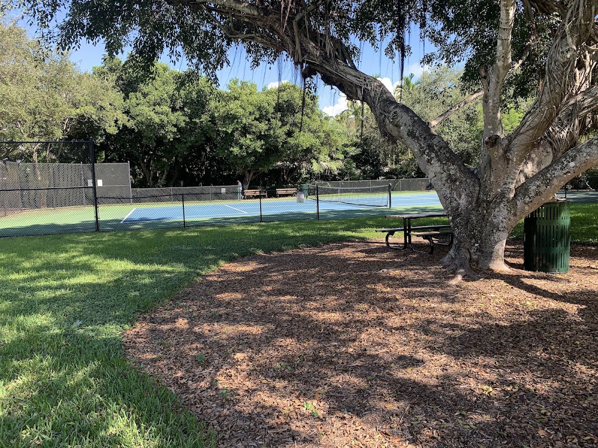Jaycee Tennis Courts - Photo 2