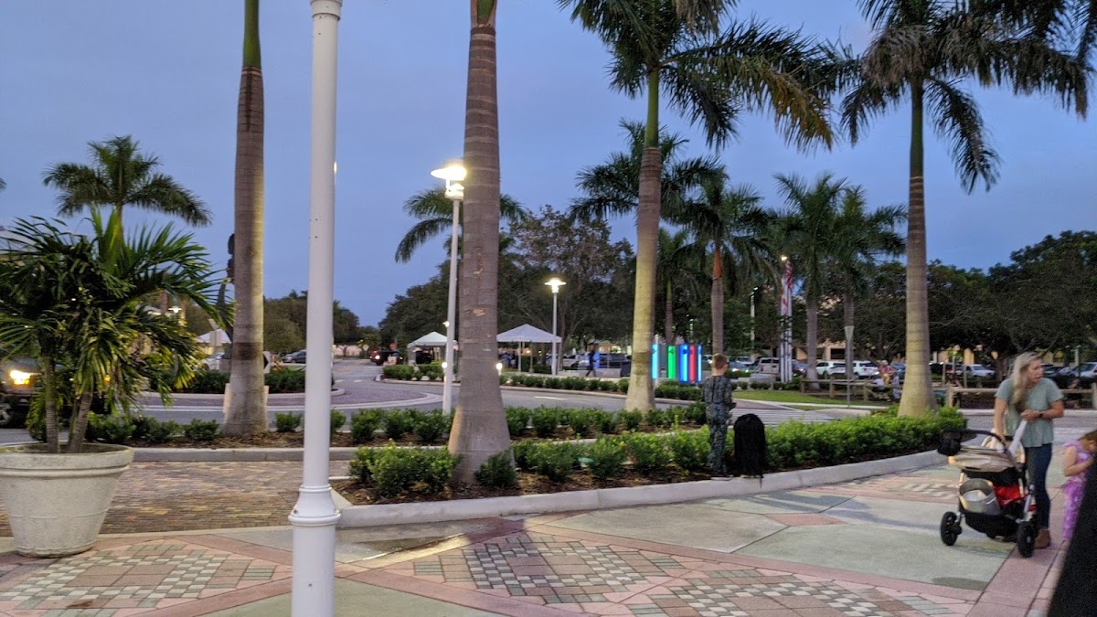 Jupiter Community Center - Photo 2