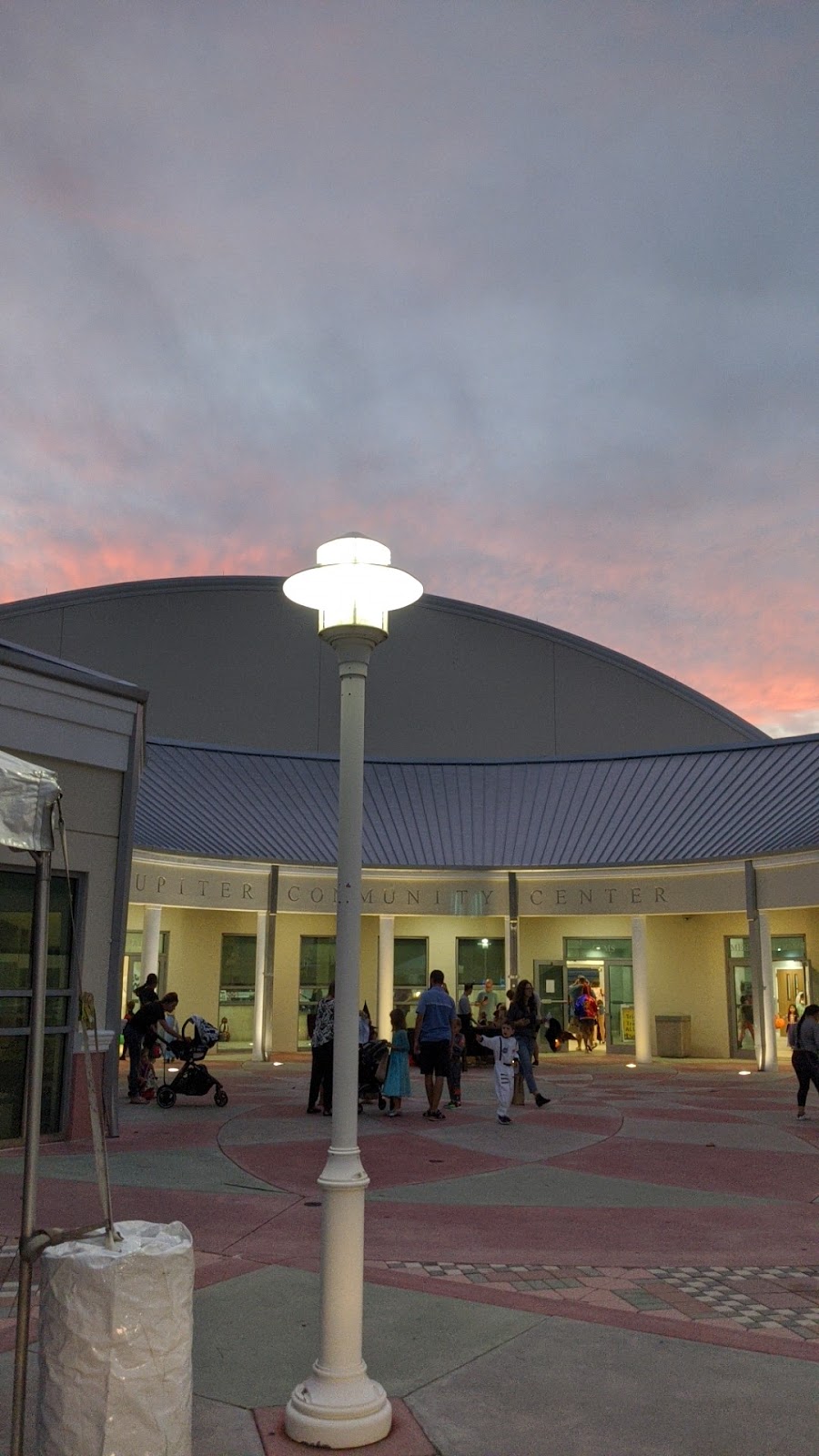 Jupiter Community Center - Photo 3