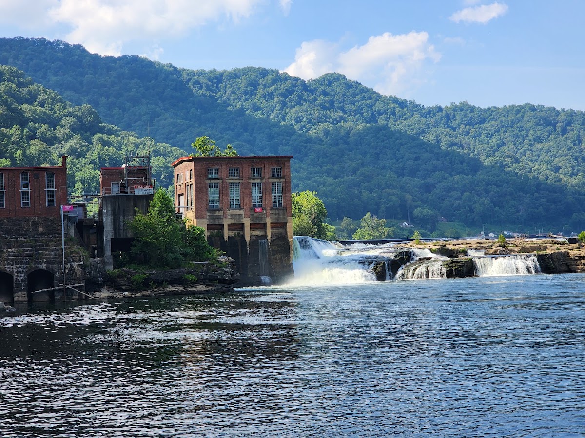 Kanawha Recreation Association - Photo 3