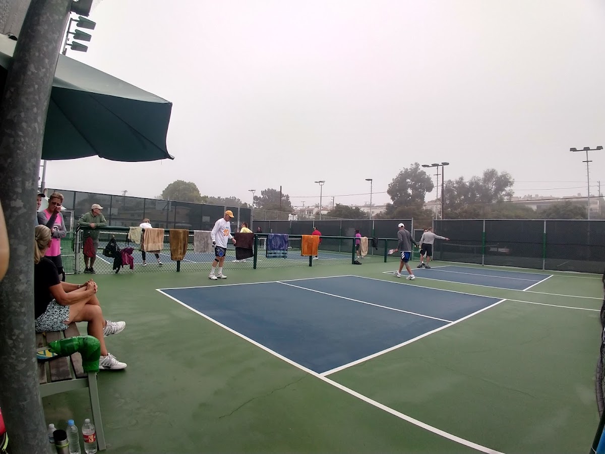 Kelly Courts - Photo 1