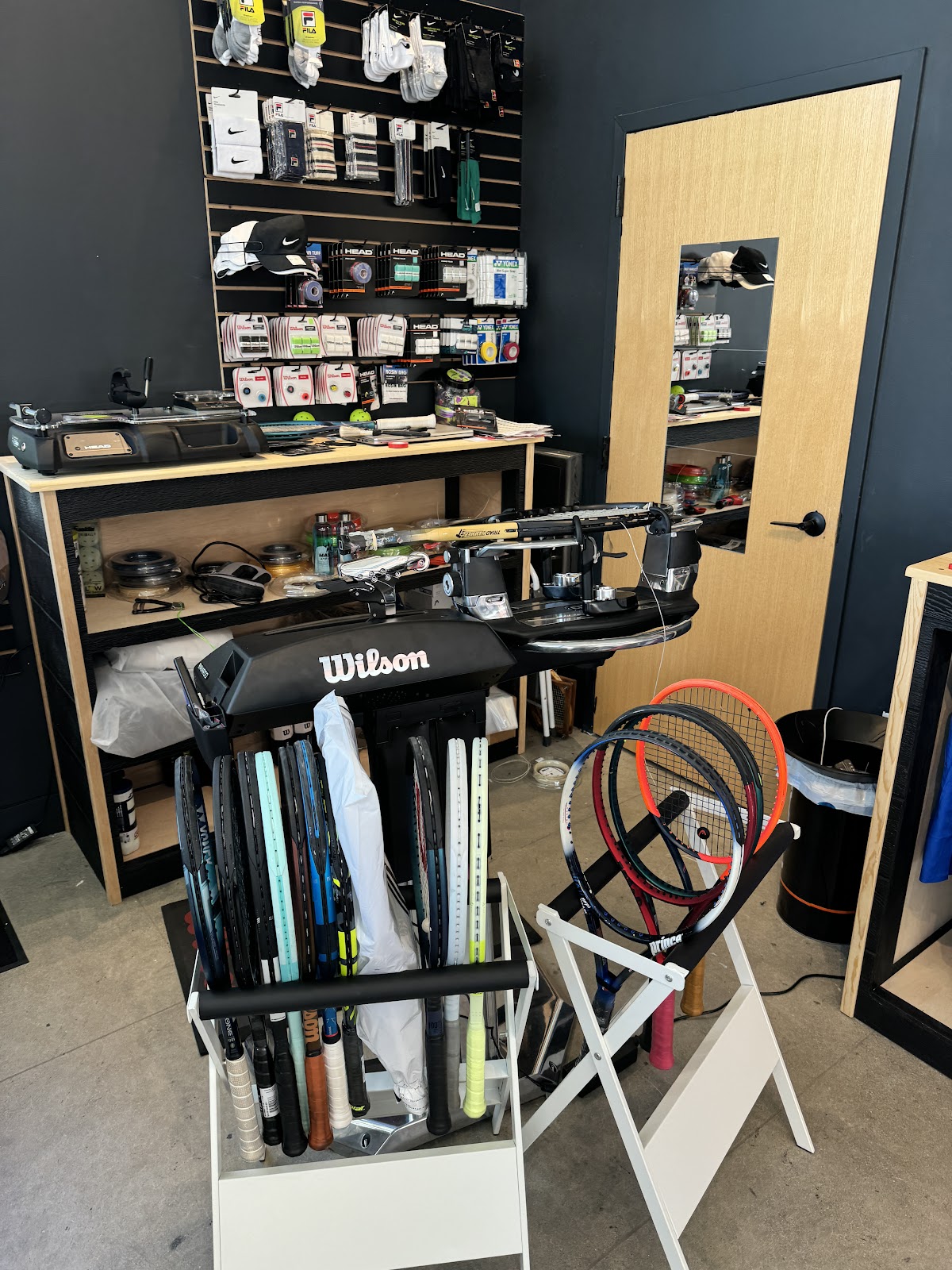 Kempton Pro Shop - Photo 2
