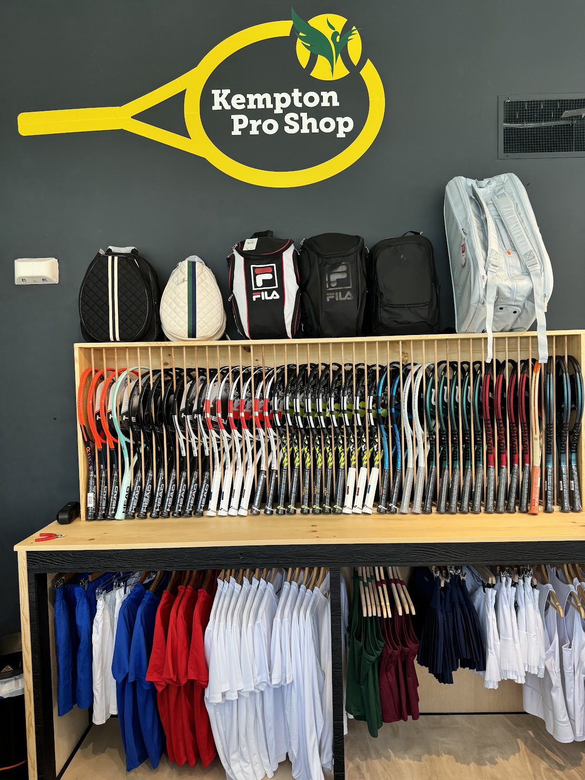 Kempton Pro Shop - Photo 3