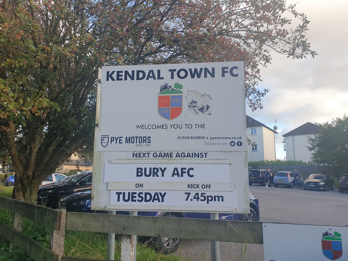 Kendal Town Football Club - Photo 3