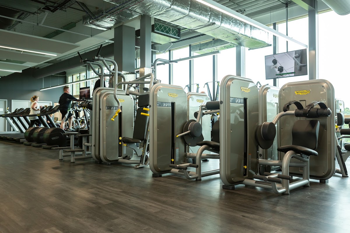 Keynsham Leisure Centre - Photo 2