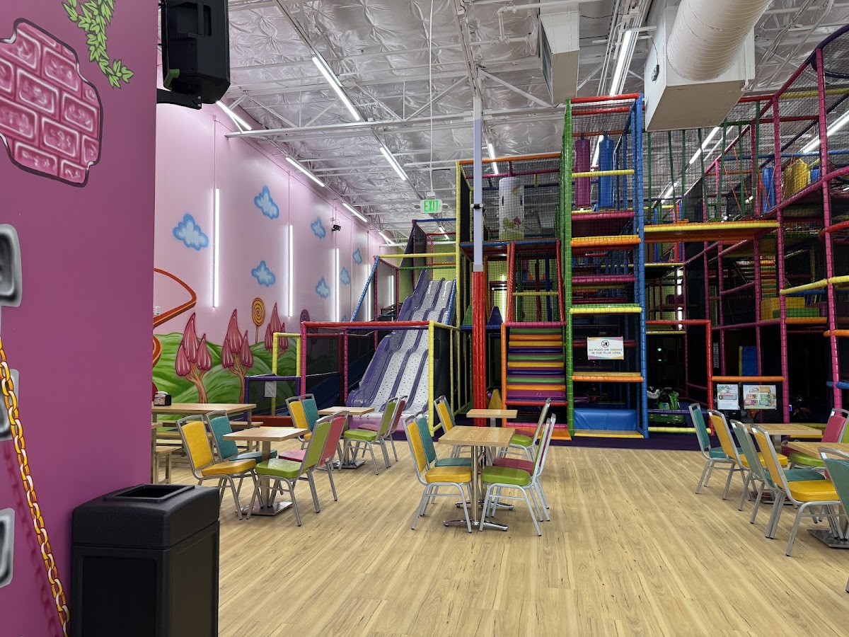 Kids Empire Chandler - Photo 1