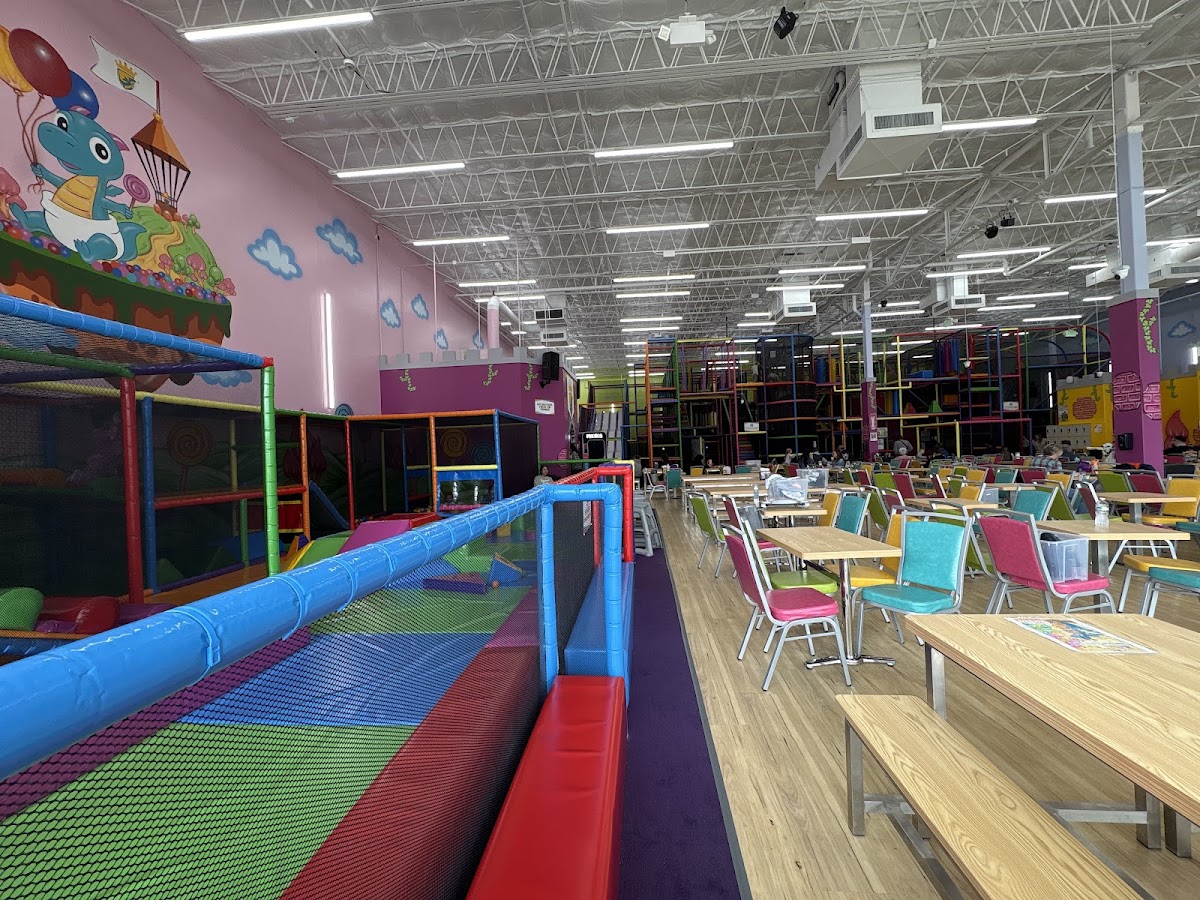 Kids Empire Cranston - Photo 1