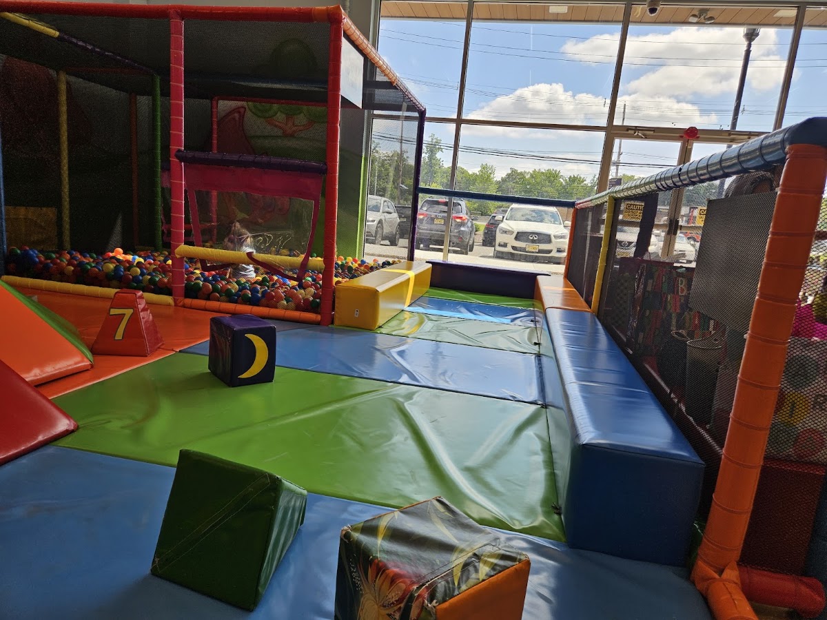 Kids Empire Paramus - Photo 3
