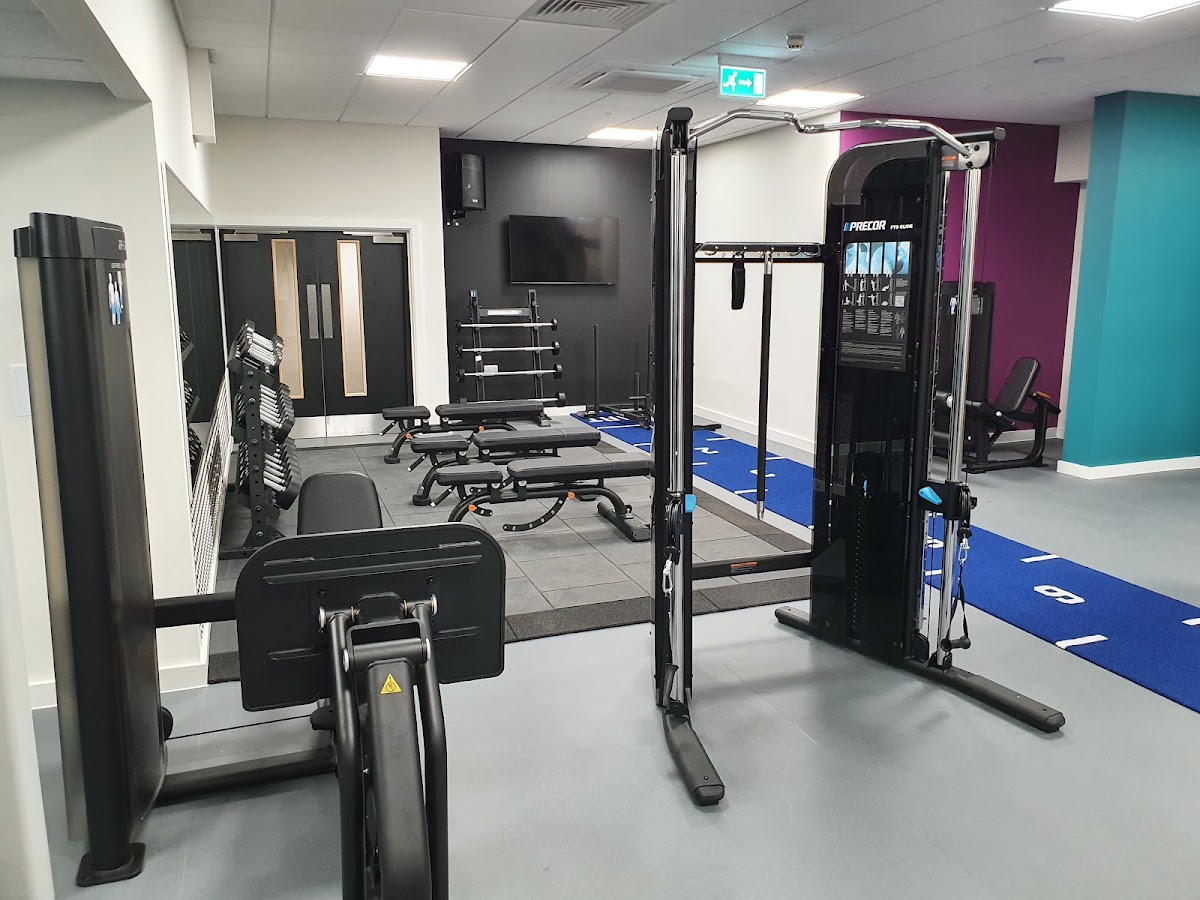 Kidsgrove Sports Centre - Photo 1