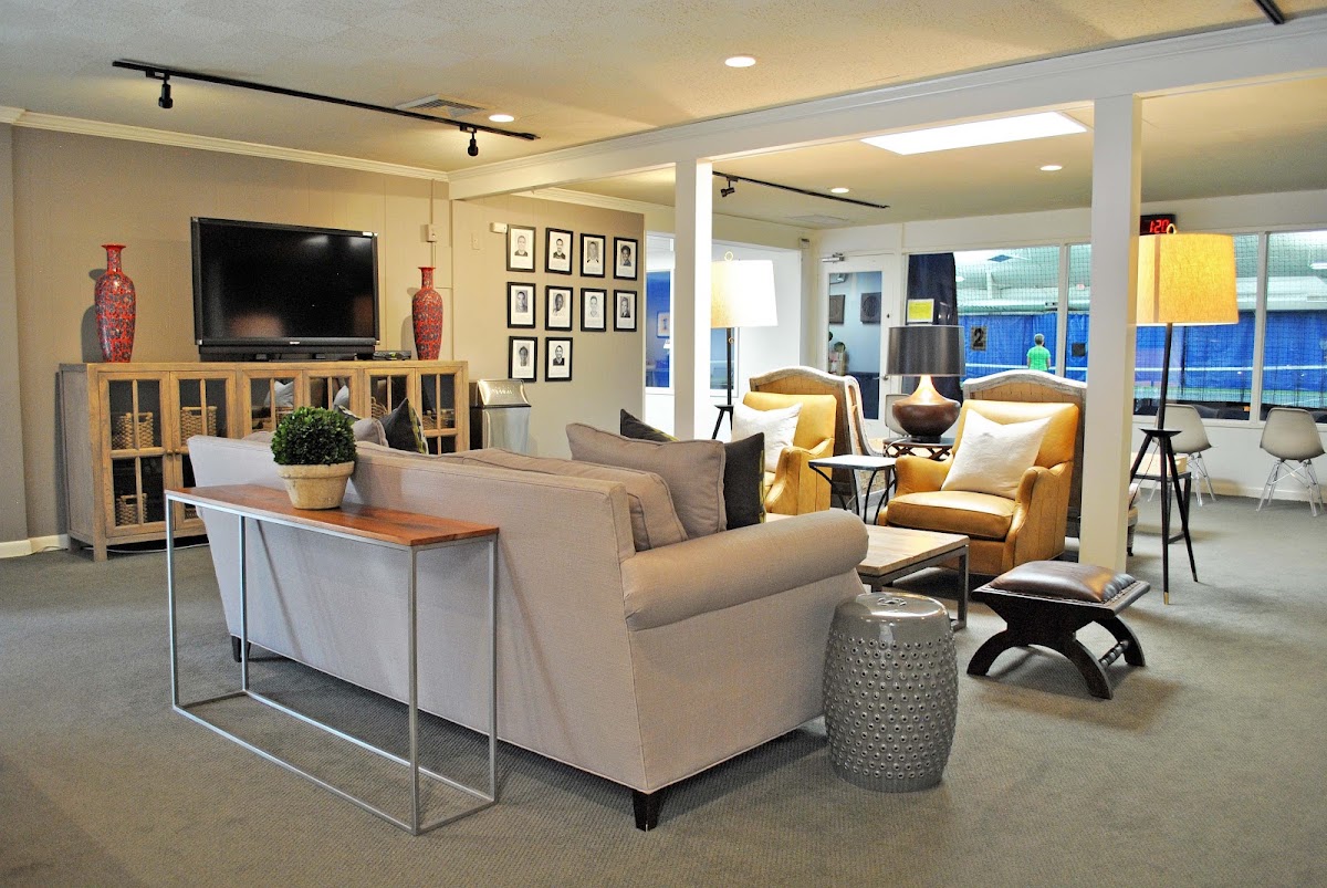 Kings Highway | The Darien Tennis Club - Photo 3