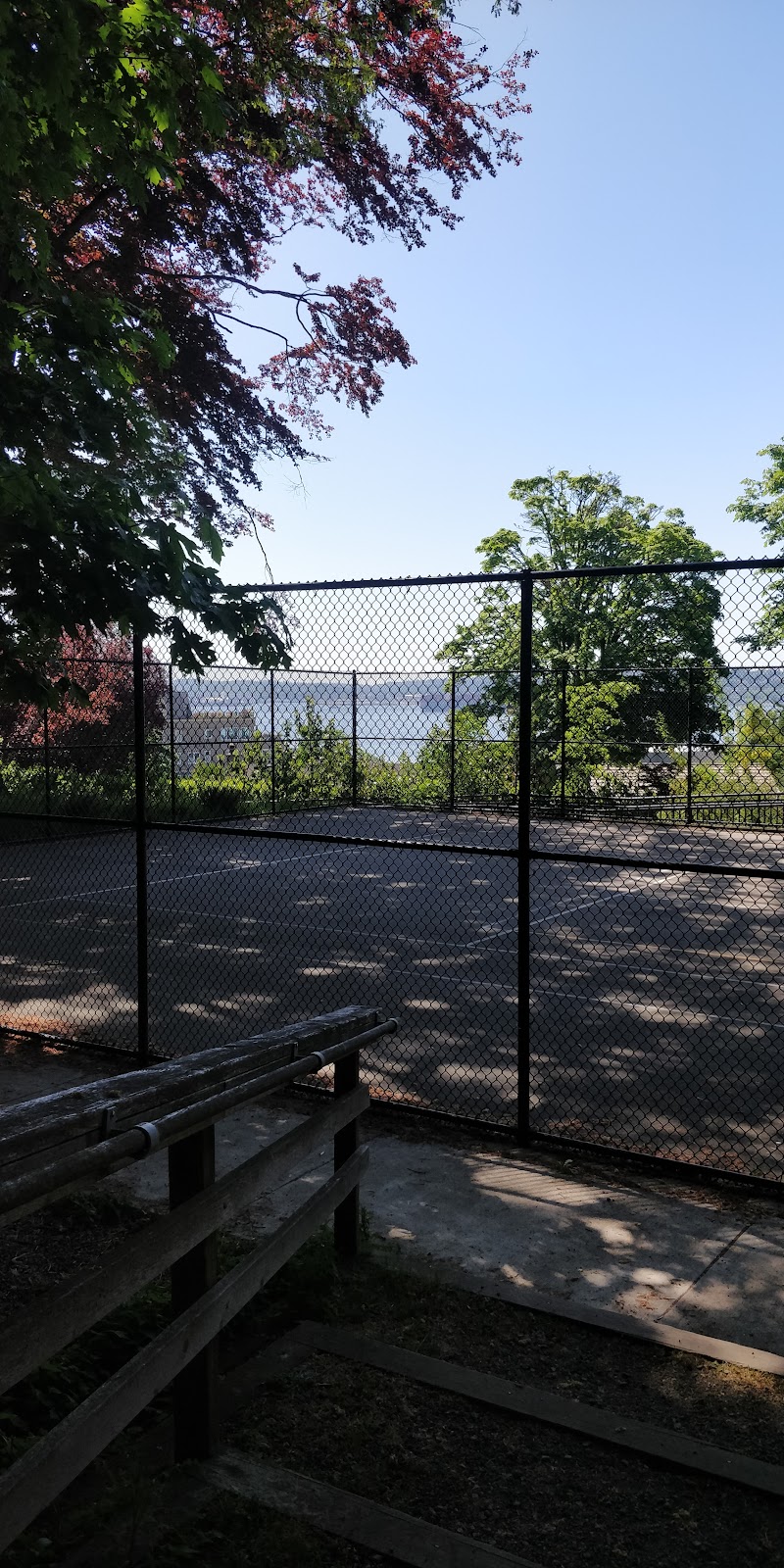 Kinnear Park Tennis and Pickleball Courts