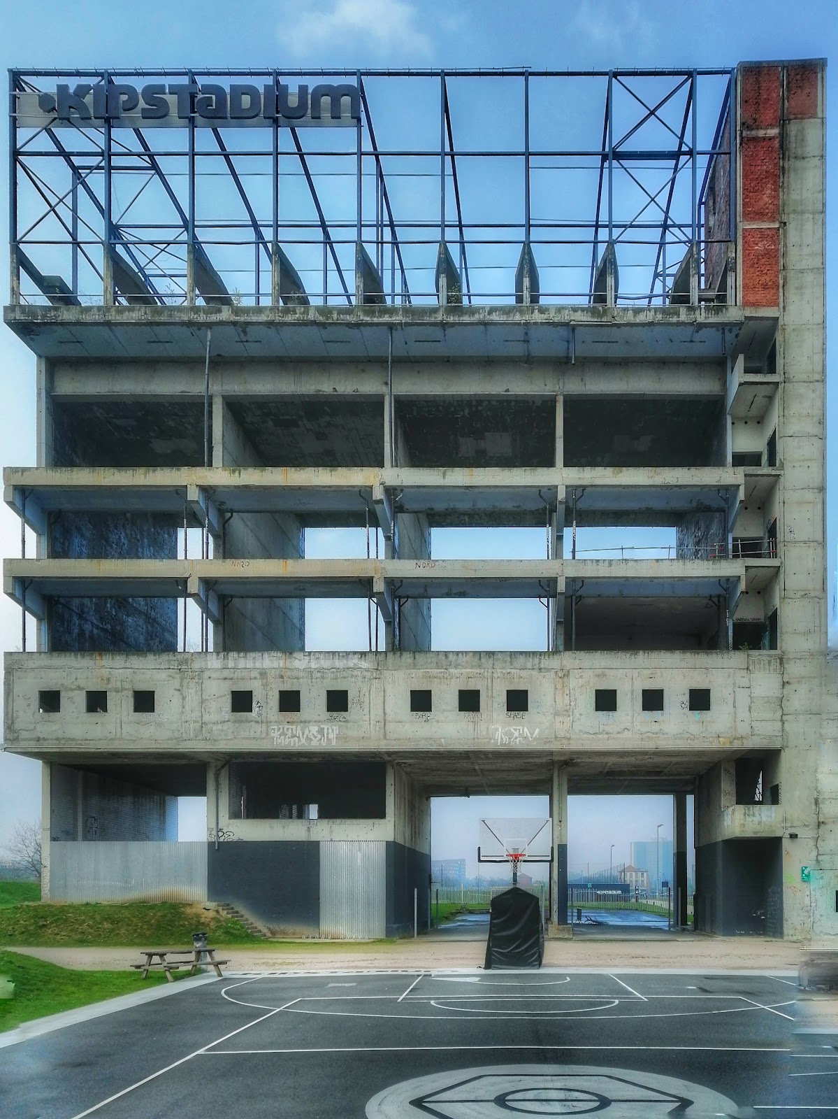 KIPSTADIUM - Photo 2