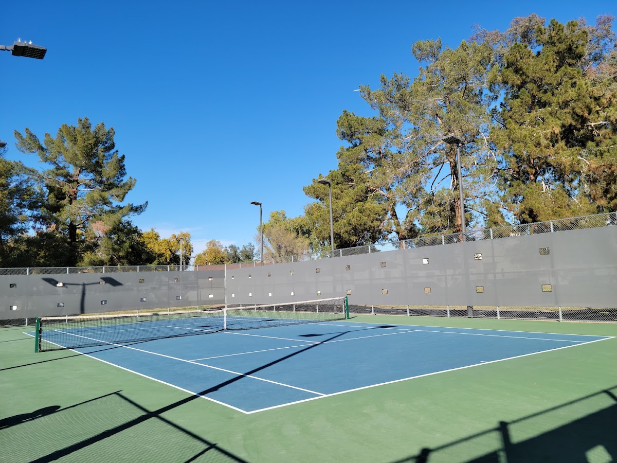 Kleinman Park Tennis & Pickleball Courts - Photo 1