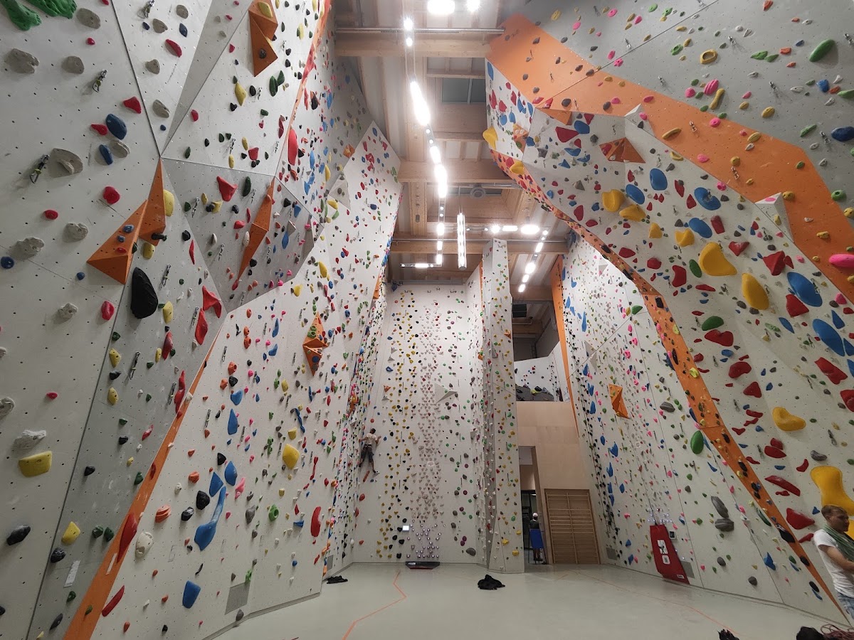 Kletterhalle am TUM Campus im Olympiapark - Photo 1