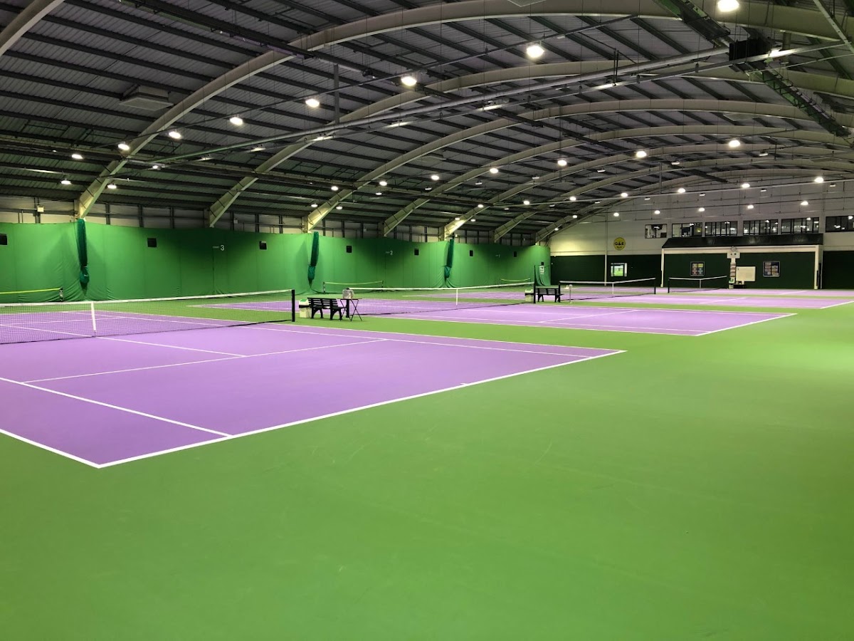 Knighton Tennis Centre - Photo 1