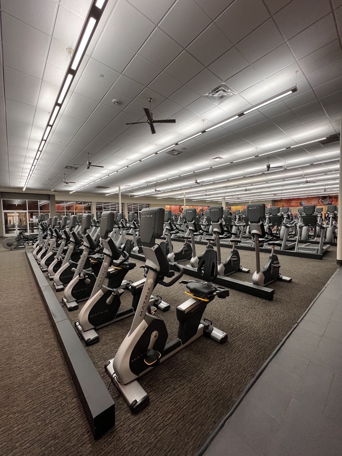 LA Fitness - Photo 1