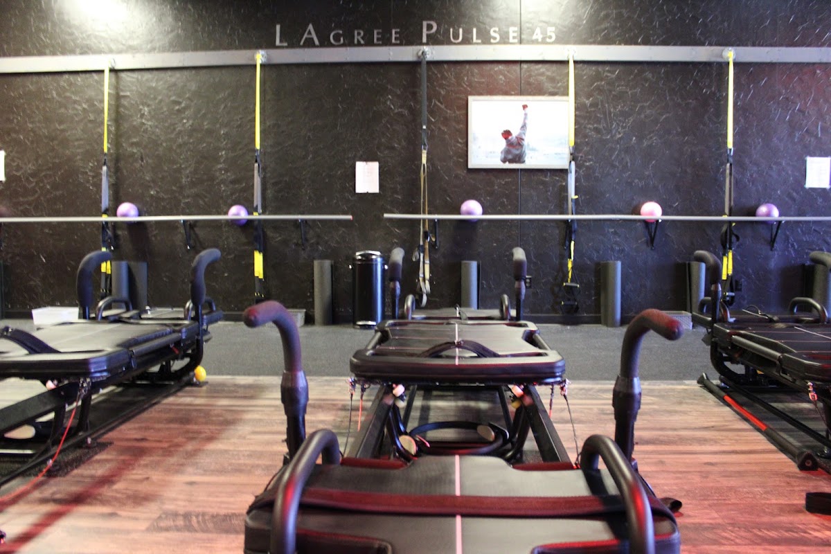Lagree Pulse 45- KC’s only Elite Lagree Fitness + VersaClimber Studio & TRX-Barre-Yoga-Pilates + Combo Classes - Photo 2