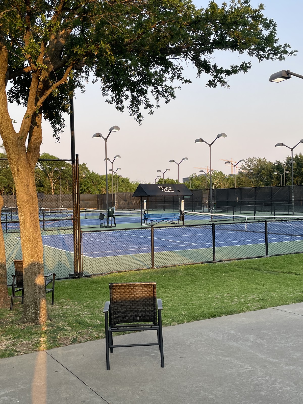 Lakes Tennis Academy - Photo 2