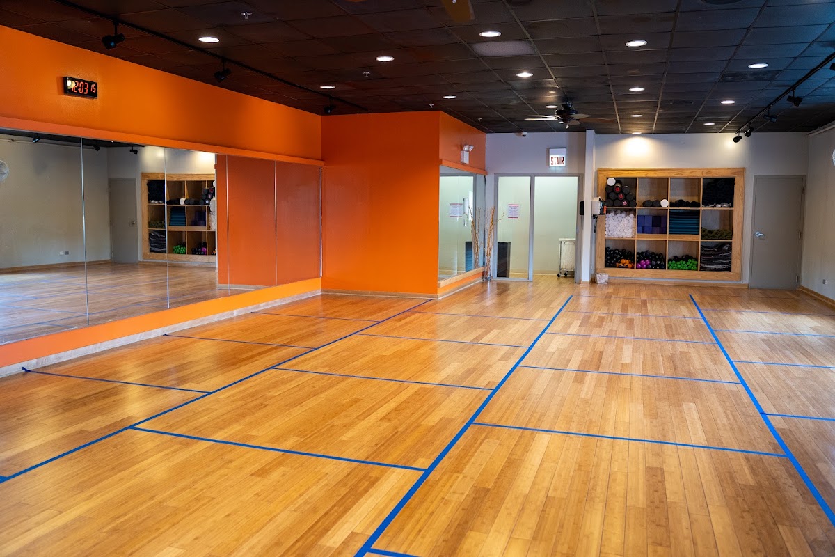 Lakeshore Sport & Fitness - Photo 3