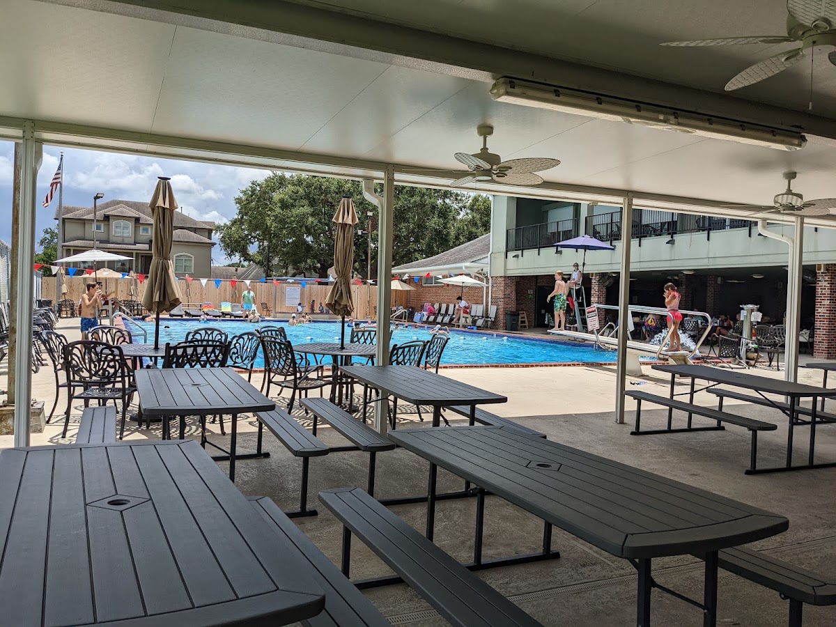 Lakeside Country Club - Photo 3
