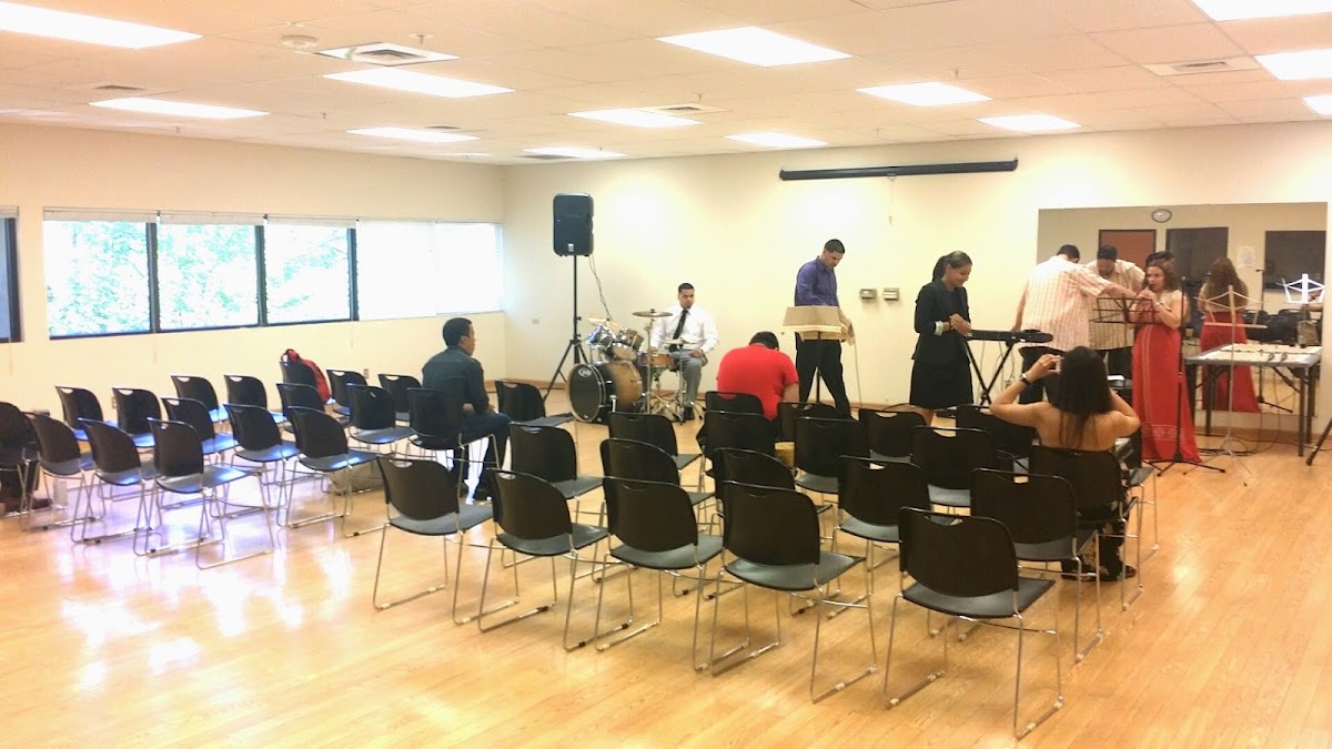 Lakewood Community Center - Photo 2