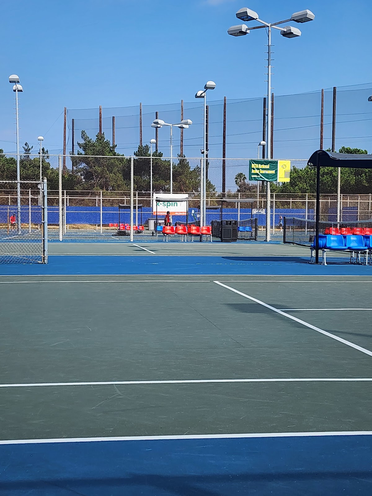 Lakewood Tennis Center - Photo 1