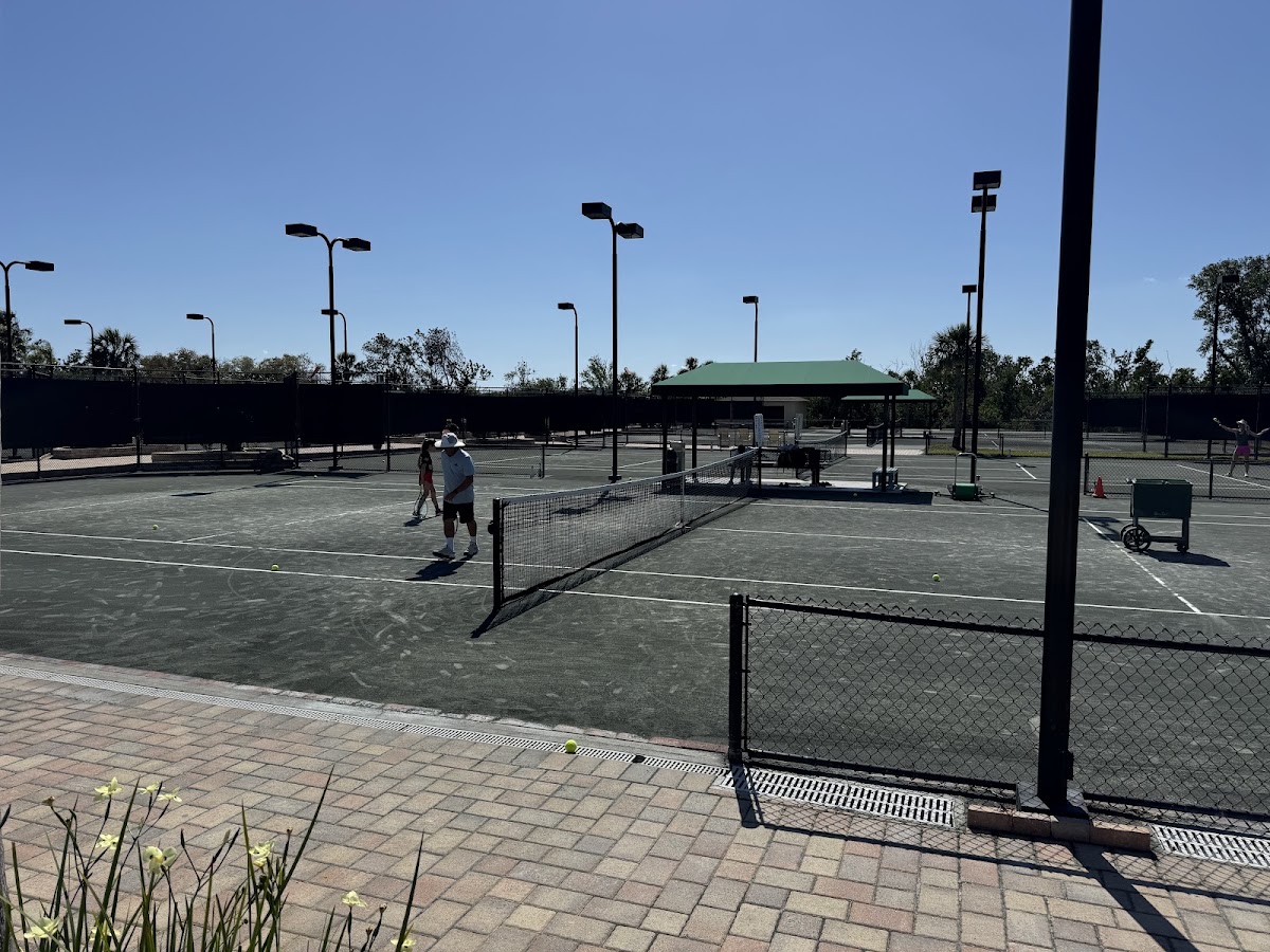 Landings Racquet Club - Photo 1