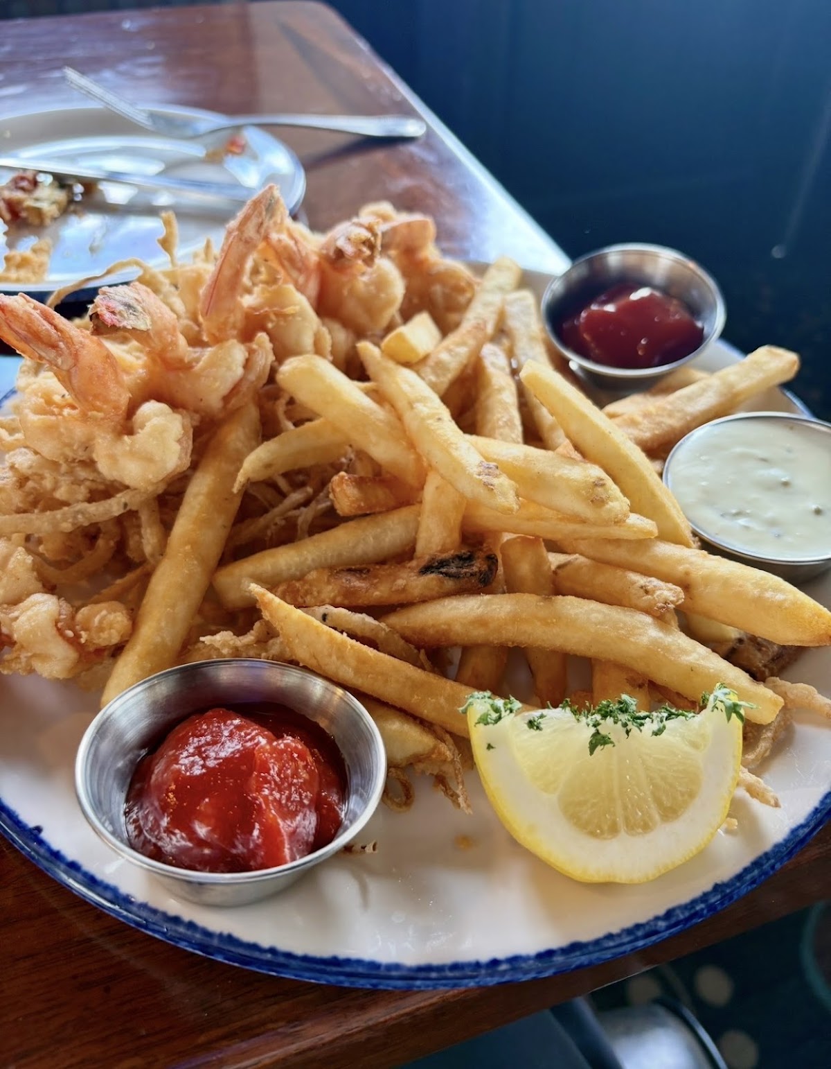 Landry's Seafood House - Photo 3