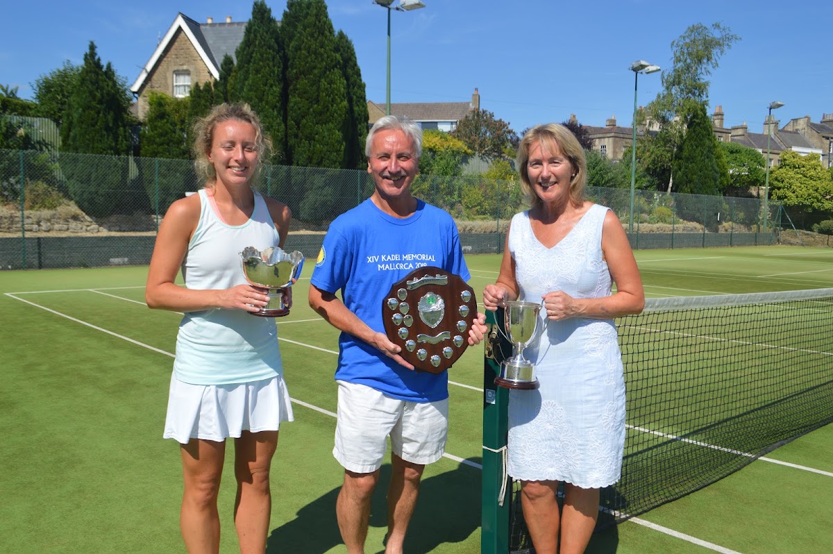 Lansdown Tennis Squash & Croquet Club - Photo 3