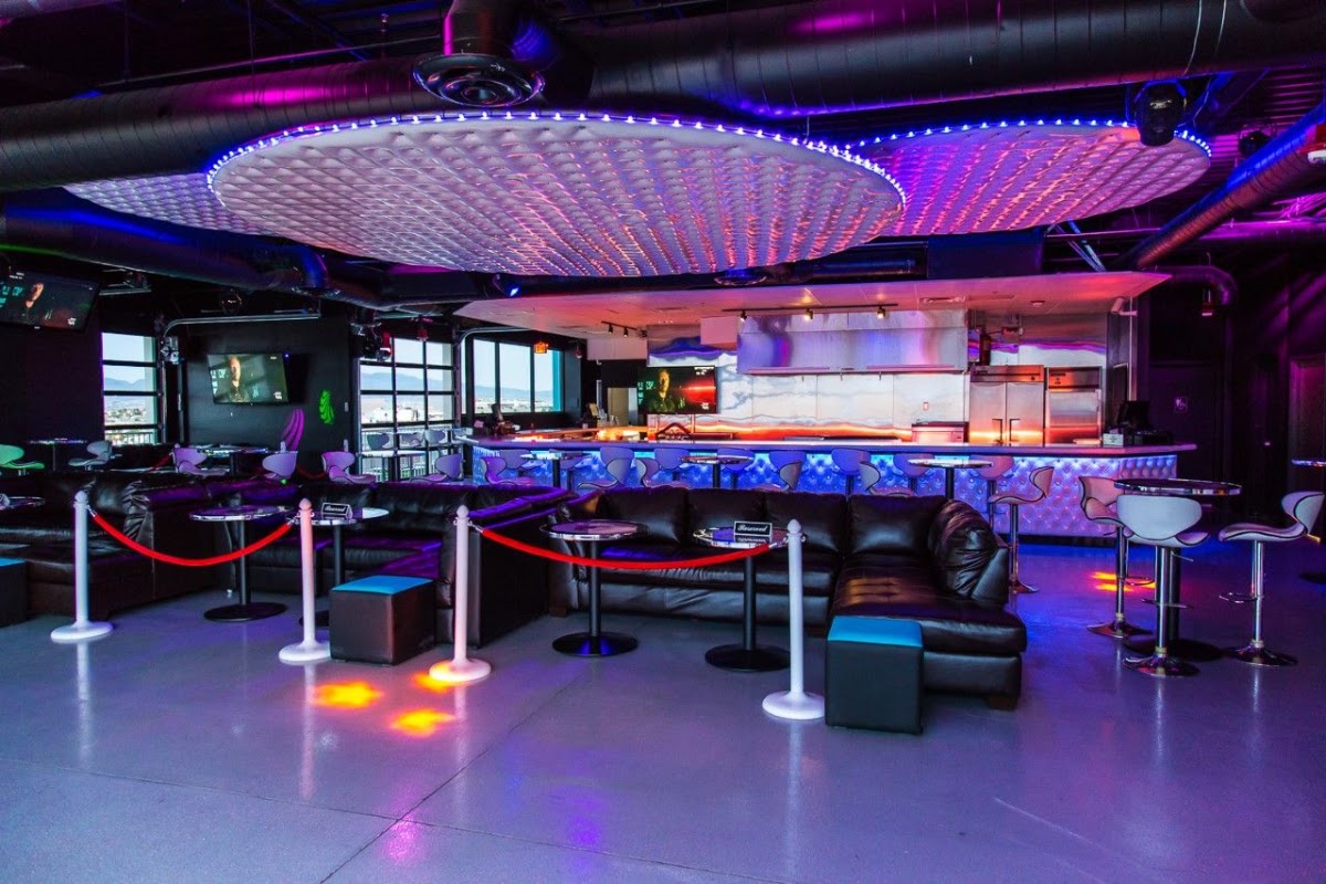 Larry Flynt's Hustler Club - Las Vegas Strip Club - Photo 2