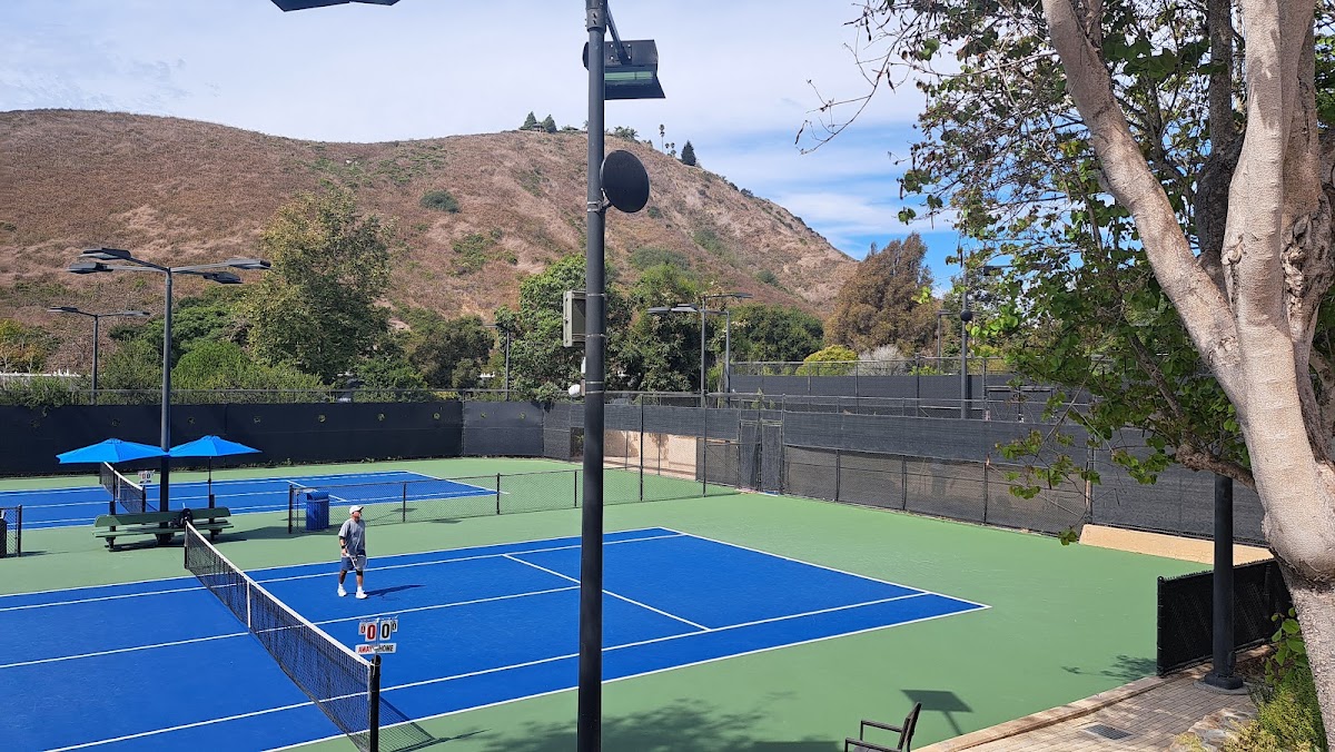 Las Positas Tennis Courts - Photo 1
