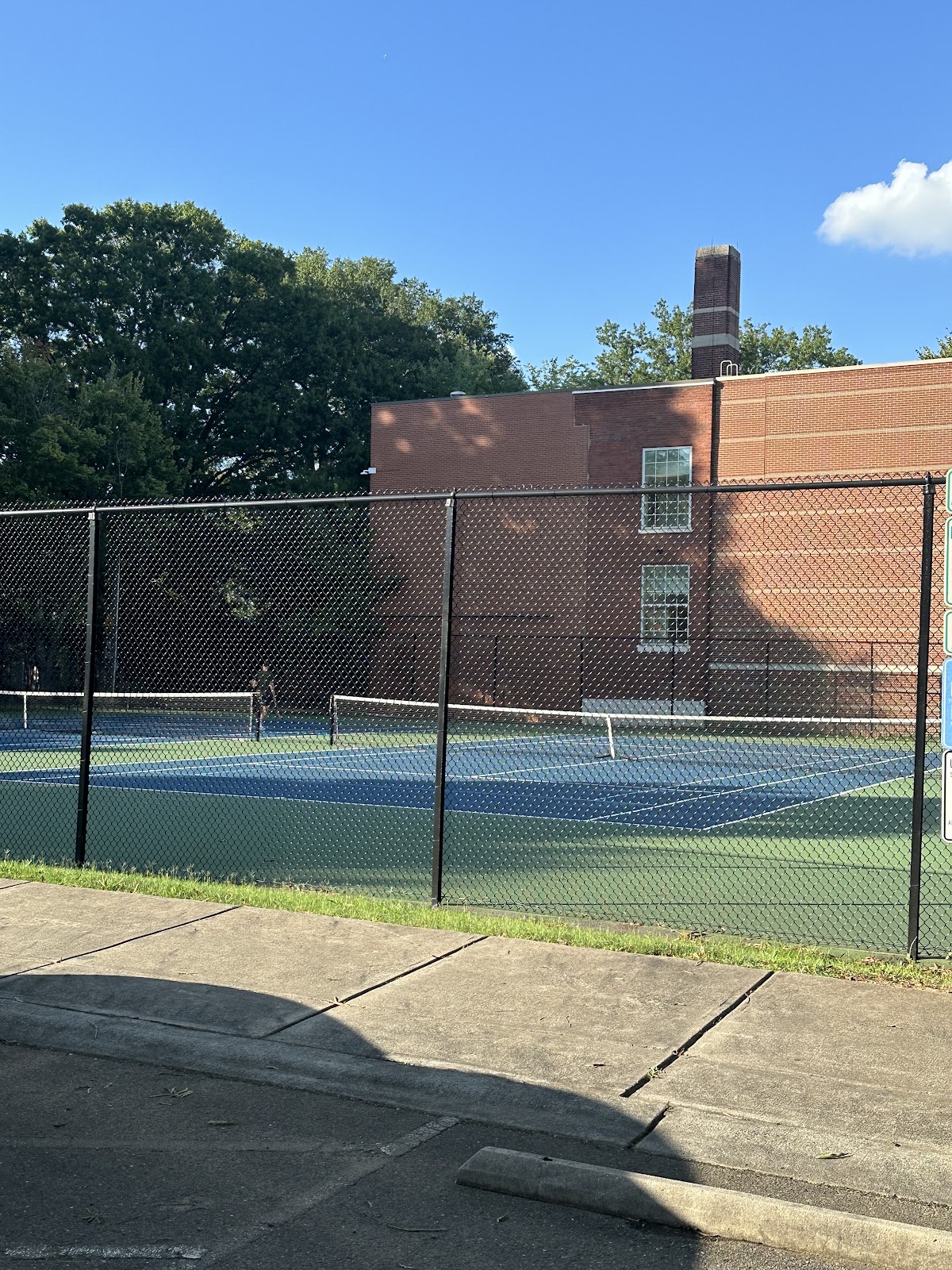 Latta Park Pickleball/Tennis Courts - Photo 2
