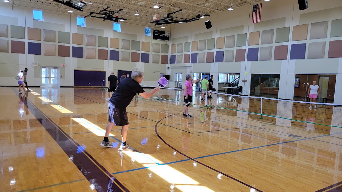 LC Sports & Recreation Center - Photo 2