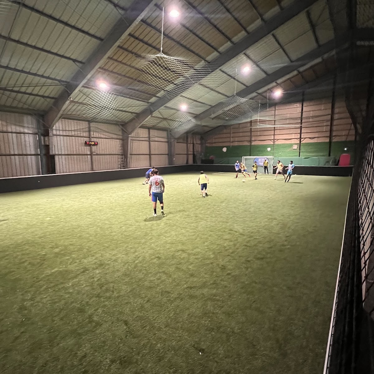 Le B3 Soccer - Club de l’Arbois - Photo 3