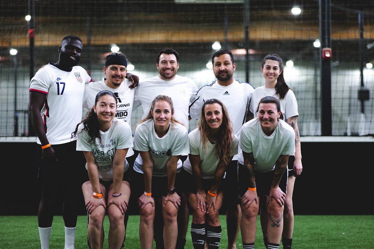 Le Five Indoor Soccer - West Sacramento - Photo 3