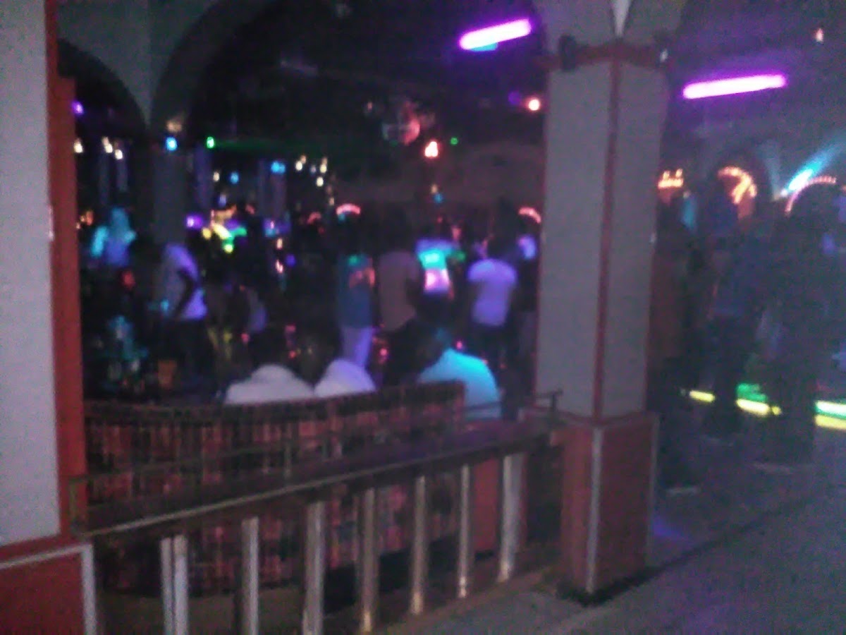 Le Majesty Club Limoges - Photo 2