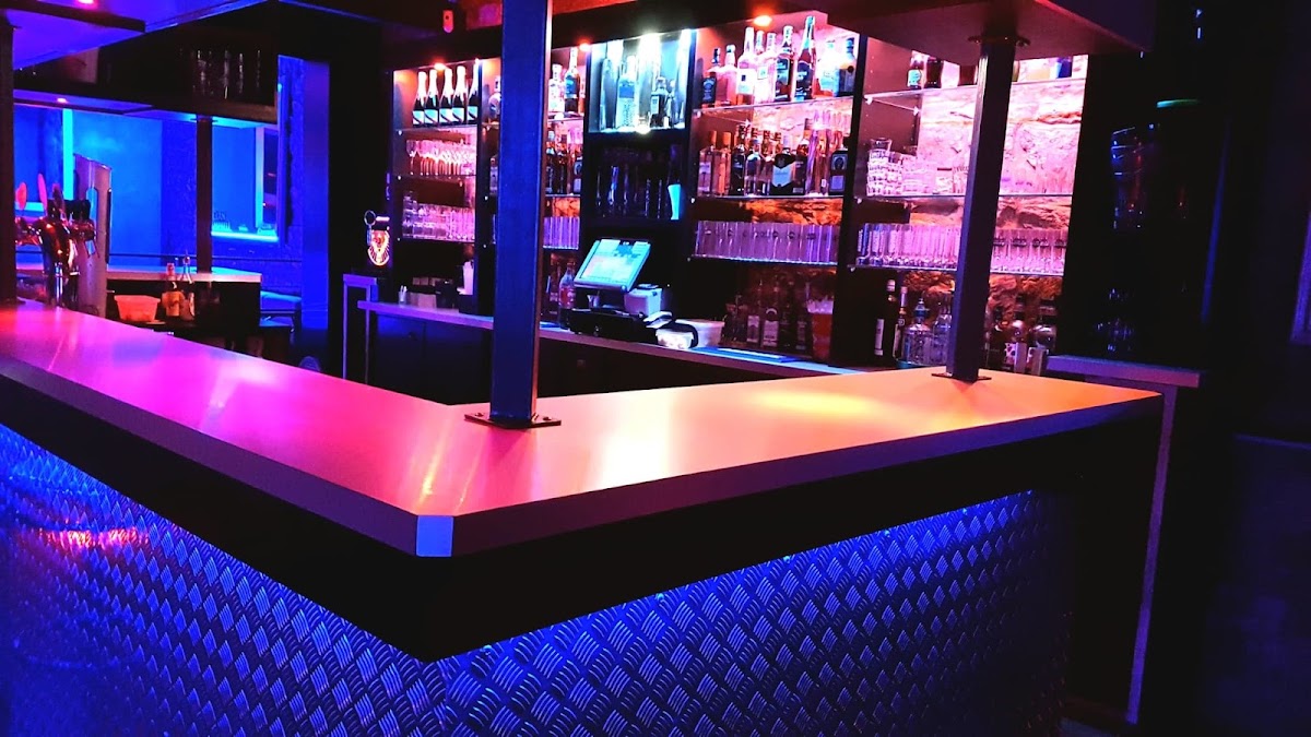 Le QG CLUB - Photo 3