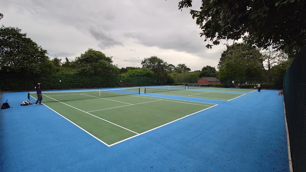 Leeds Legends Tennis Club ▌MEANWOOD▐ - Photo 2