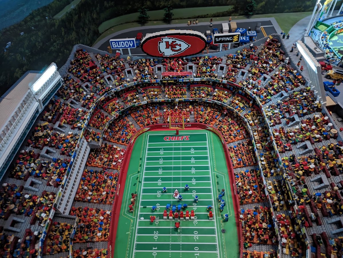 LEGOLAND Discovery Center Kansas City - Photo 2