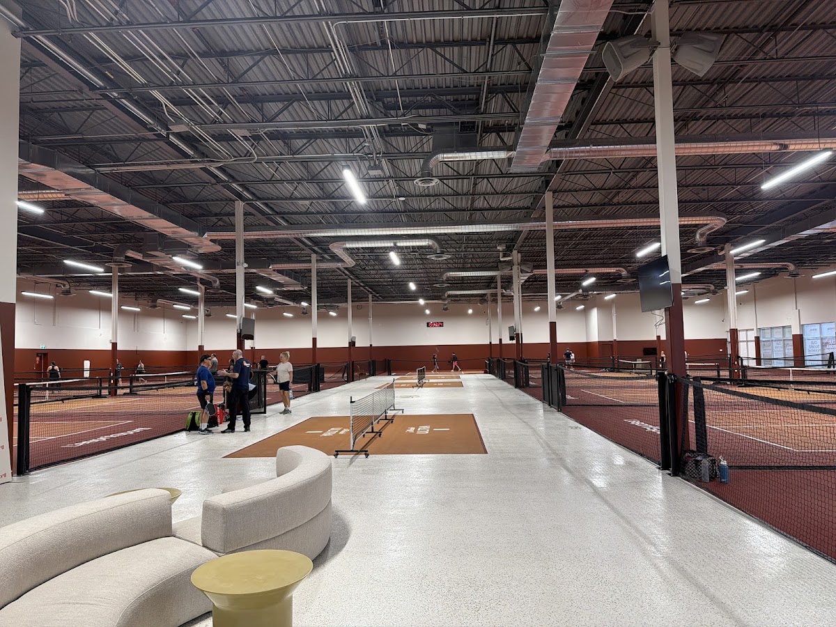 L’Esprit Sportif Club social & Pickleball - Photo 1
