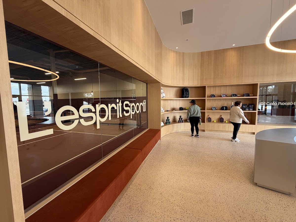 L’Esprit Sportif Club social & Pickleball - Photo 2