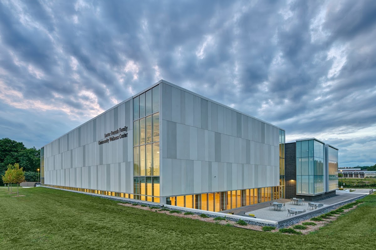 Lester Buresh Family Community Wellness Center - Photo 2