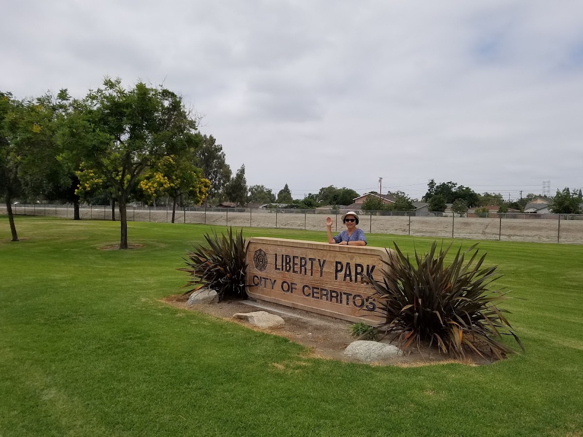 Liberty Park and Fitness Center - Photo 3