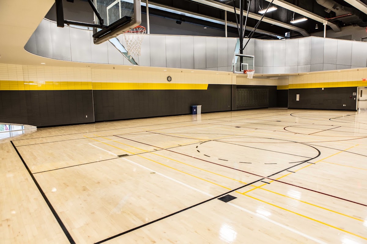 Lincoln Family Downtown YMCA - Photo 3