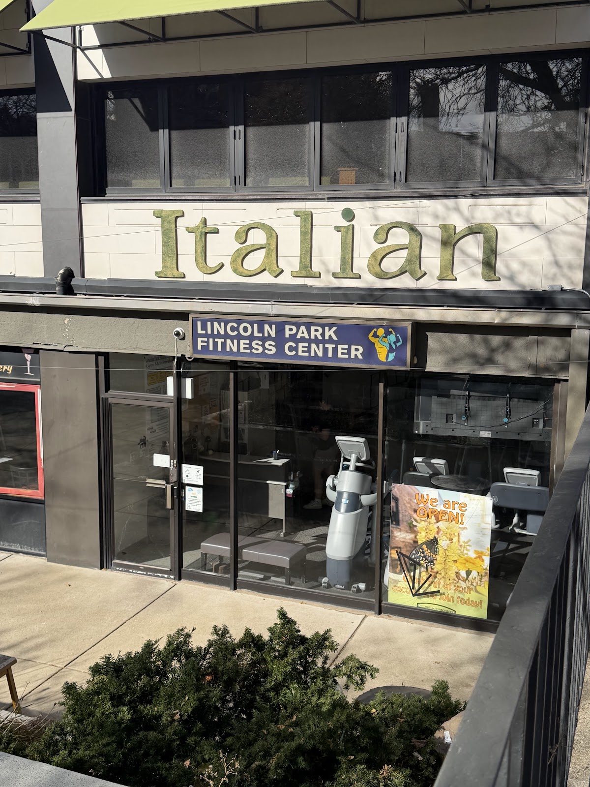 Lincoln Park Fitness Center - Photo 2